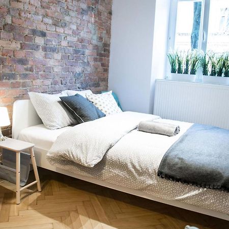 Lion Apartments Krakow Ngoại thất bức ảnh