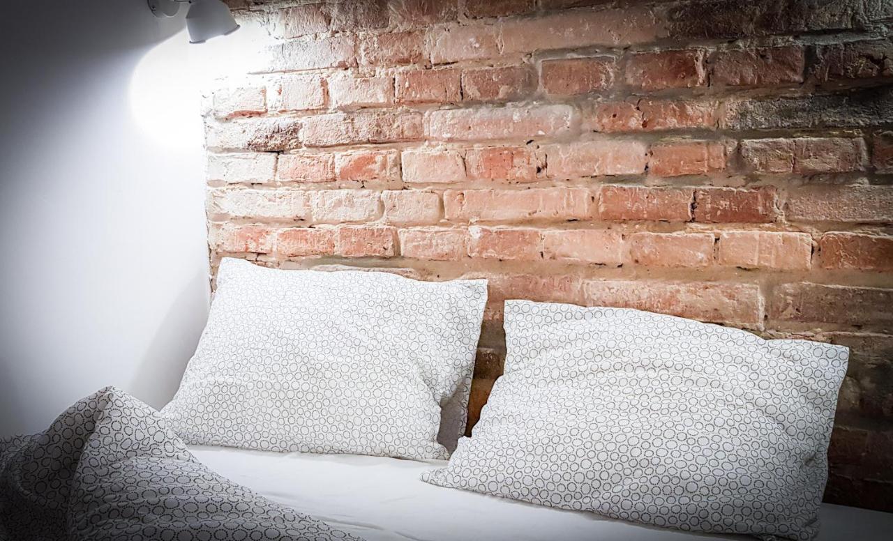 Lion Apartments Krakow Ngoại thất bức ảnh
