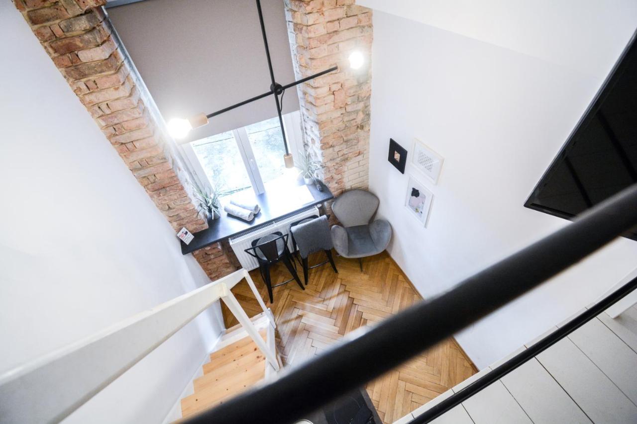 Lion Apartments Krakow Ngoại thất bức ảnh